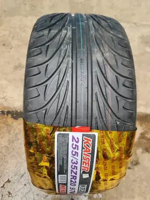 255 /35 R20 Kenda. (Kaiser)