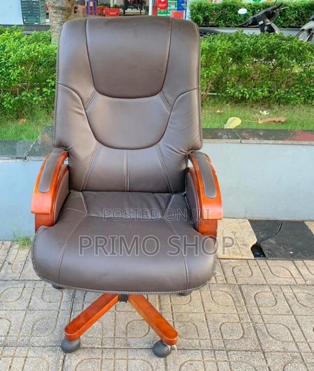 Office Chair; Commanding Aesthetic Leader Office Chair - thumbnail 4