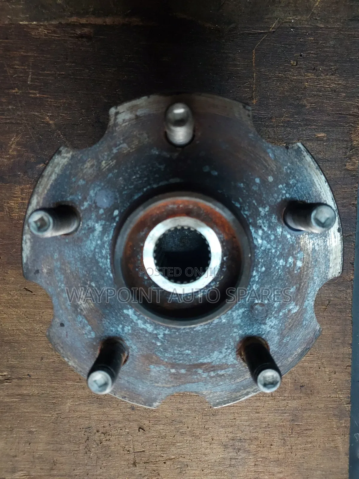 Rear Hub/Bearing Toyota Rav4/Vanguard 4wd