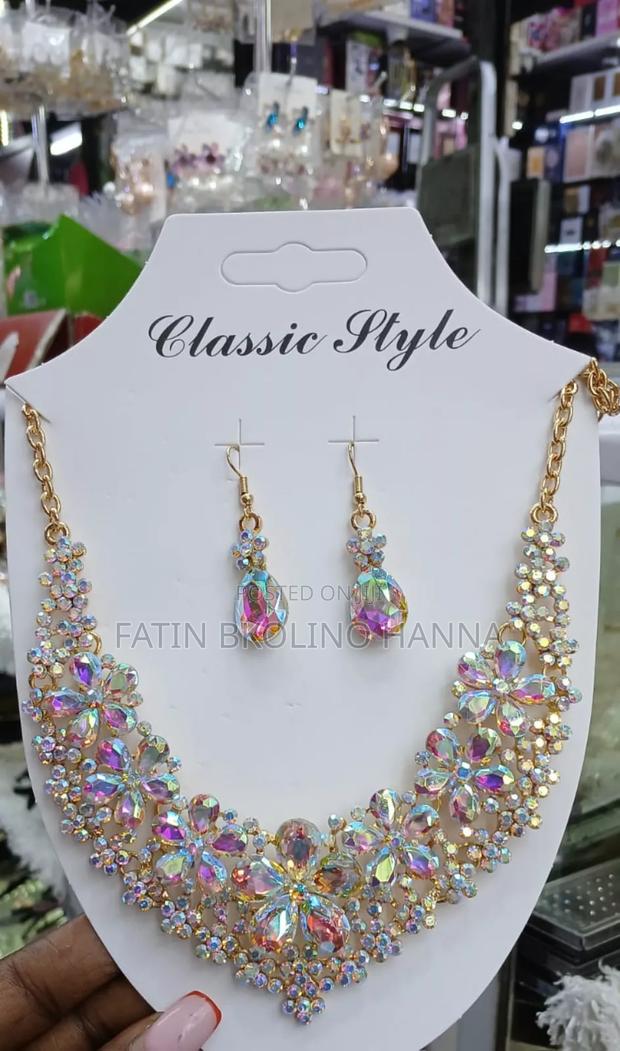 Most Elegant Jewellery Set - thumbnail 2