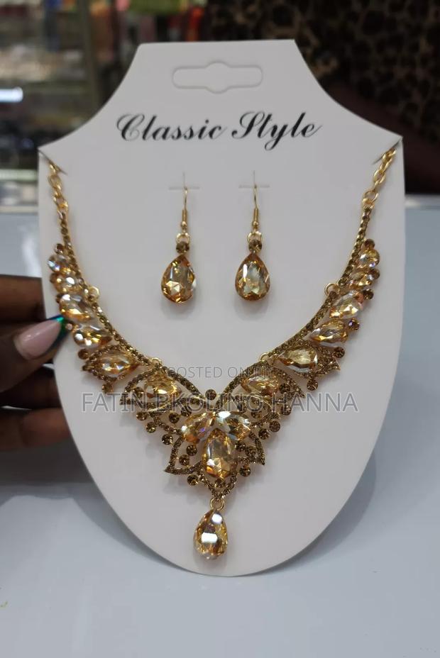 Most Elegant Jewellery Set - thumbnail 3