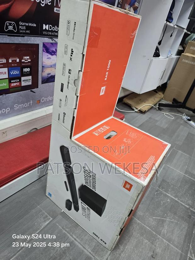 JBL Bar 1000 7.1.4 Ch Soundbar 880w With Detachable Speaker