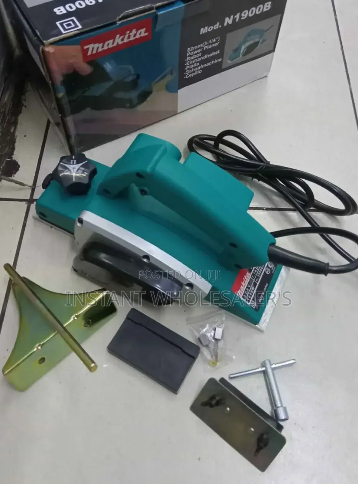 Electric Makita Planer