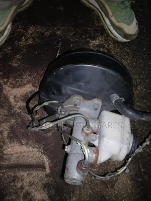 Brake Booster Complete Toyota Hilux Yn55