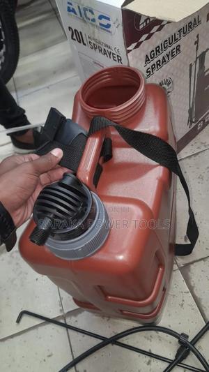 Manual Knapsack Sprayer - thumbnail 2