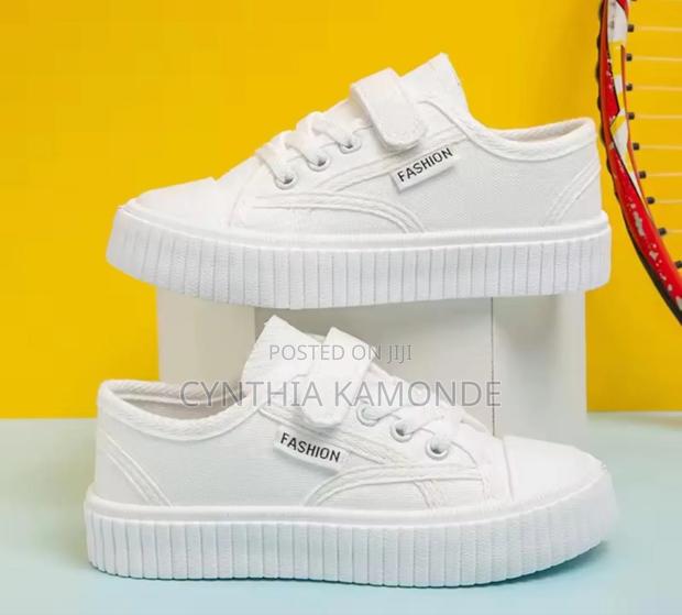 White Shoes Kids - thumbnail 2
