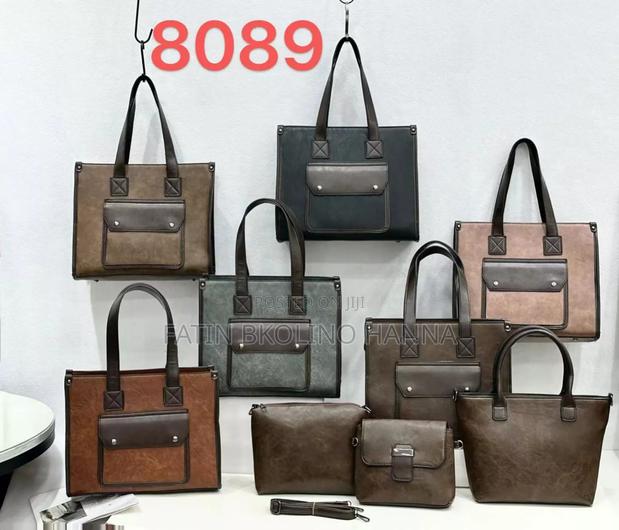 4 Piercer Handbags - thumbnail 3