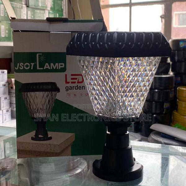 Weather-Resistant Led Landscape Light for Garden, Gate