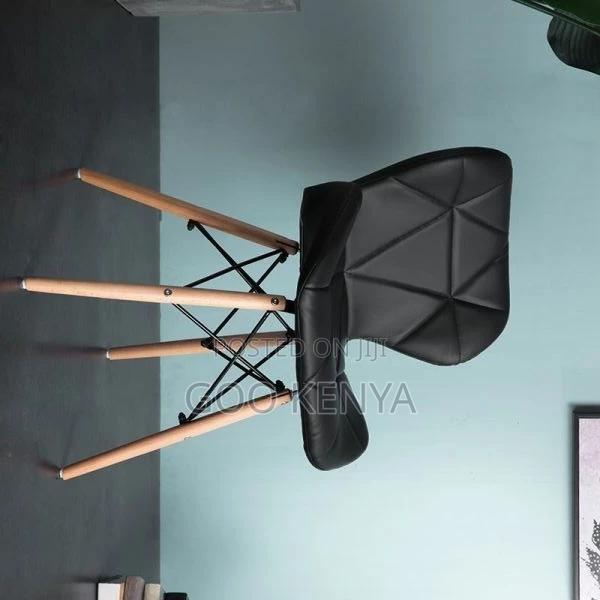 Home Chairs ; Stylish Modern Eames Dining Chair - thumbnail 5
