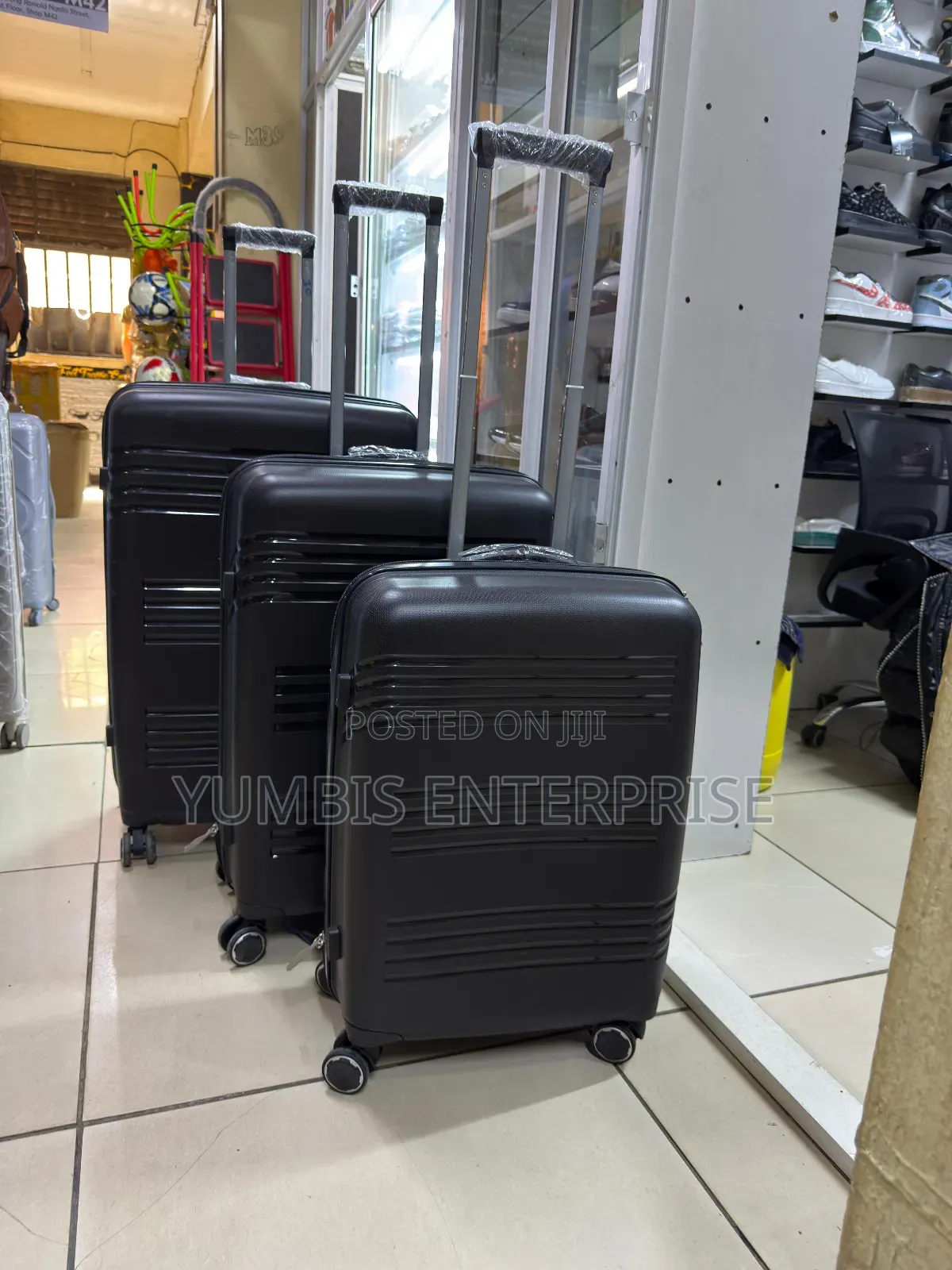 Suitcase Sets of (75cm,69cm,60cm)