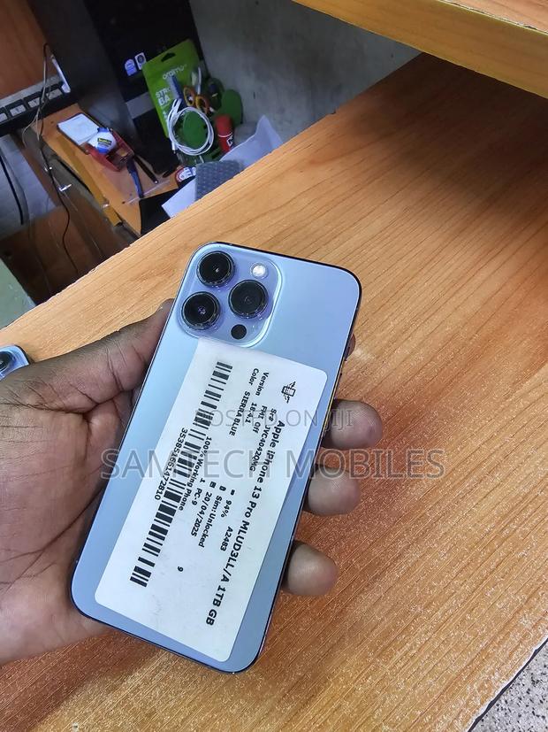 Apple iPhone 13 Pro 1 TB Blue - thumbnail 2