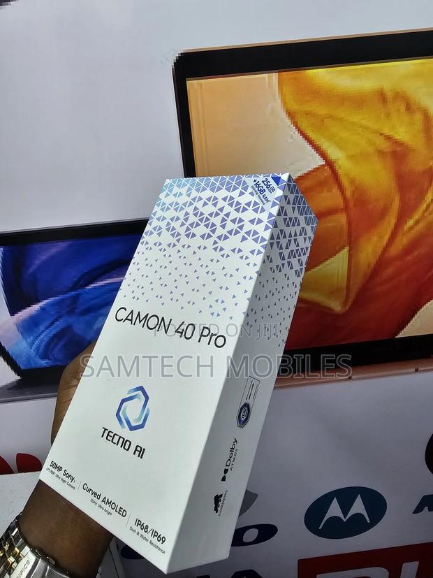 New Tecno Camon 40 Pro 256 GB Black - main view