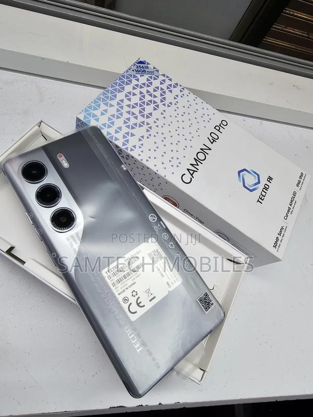 New Tecno Camon 40 Pro 256 GB Black - thumbnail 4