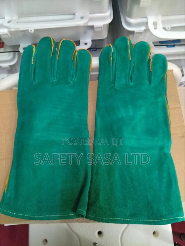 Leather Gloves . - thumbnail 3