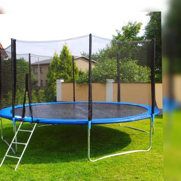 10ft Trampoline With Enclosure Net - main view