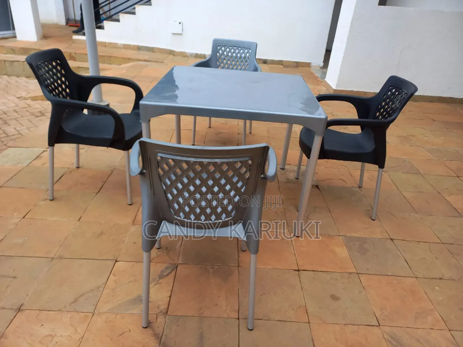 Hotel Sitting Area Set Up Set ( 4 Chairs and a Table)