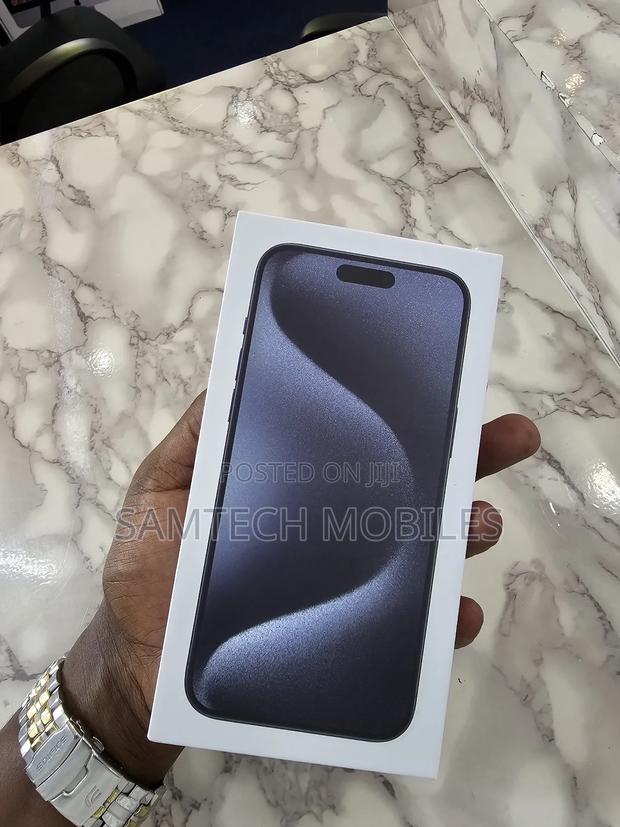 New Apple iPhone 15 Pro Max 512 GB - main view