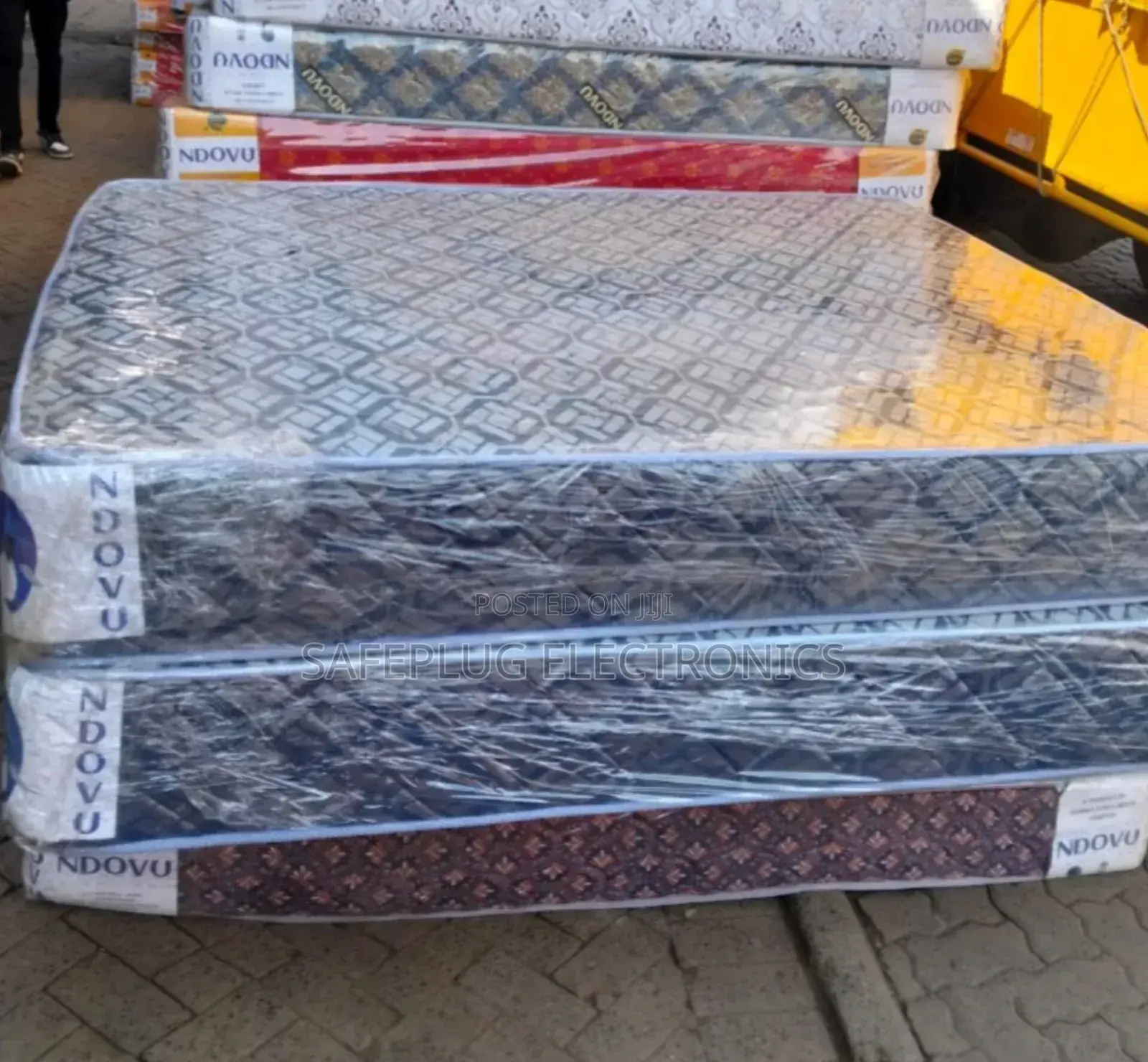 Mattress 3 and a Half Ft by 6ft 8 Inch; Heavy Duty