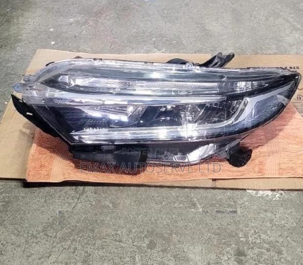 Honda Fit Shuttle 2017 Xenon Headlight Ex Japan
