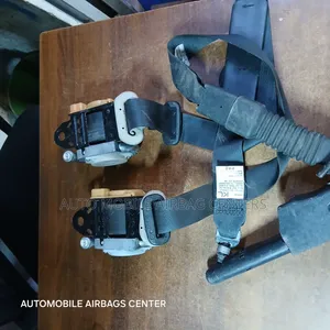 Nissan Extrail Nt31 Seatbelts