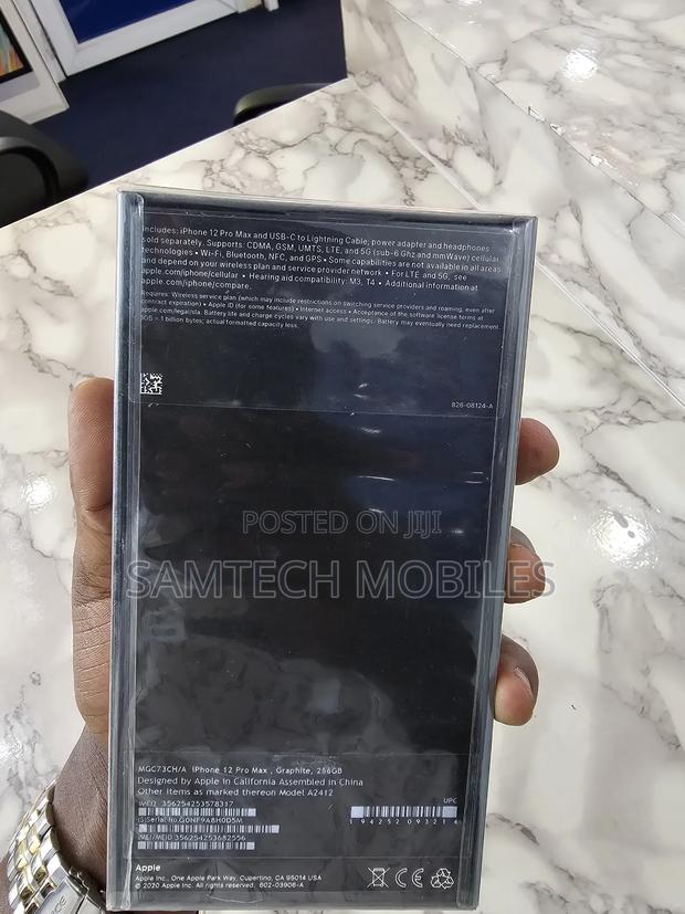 New Apple iPhone 12 Pro Max 256 GB Black - thumbnail 3