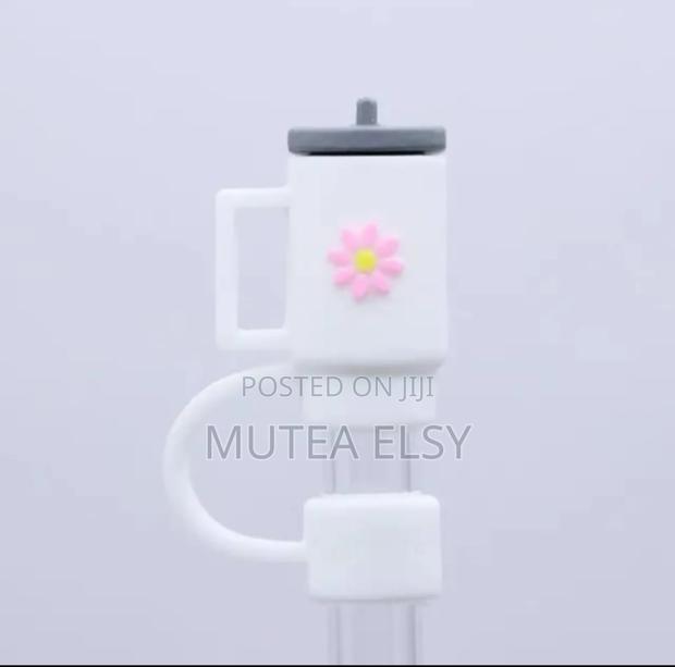 Black White Stanley Mag Straw Toppers - main view