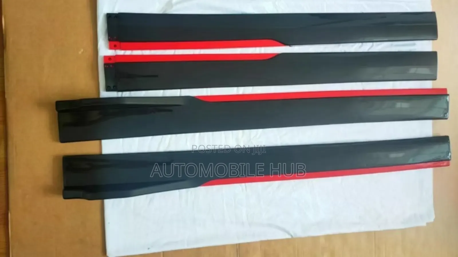Quality Car Universal Side Skirt Black