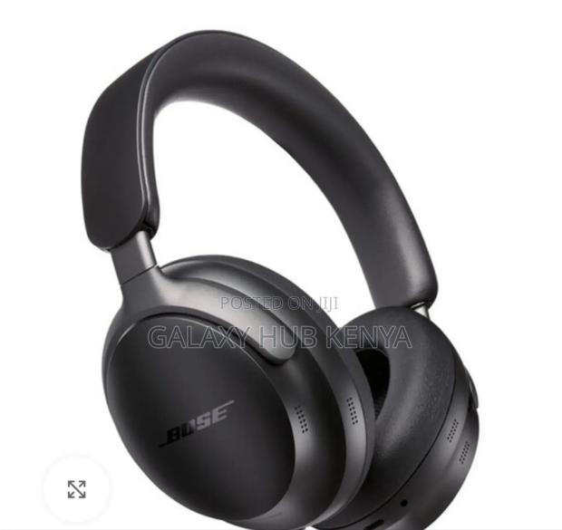 Bose Quietcomfort Ultra Wireless Noise Canceling Over-Ear - thumbnail 2