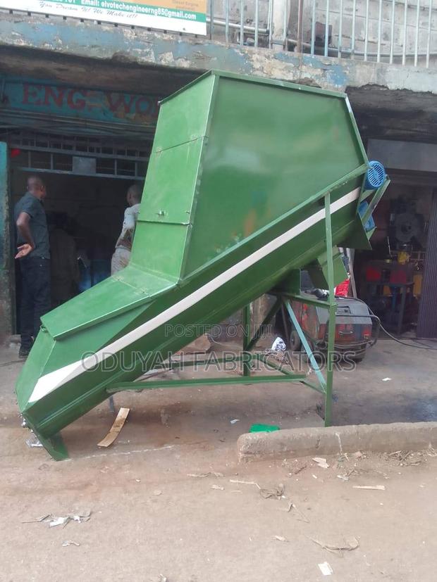 Complete Animal Feed Mixer - main view