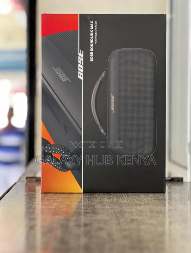 Bose Soundlink Max Portable Speaker - main view