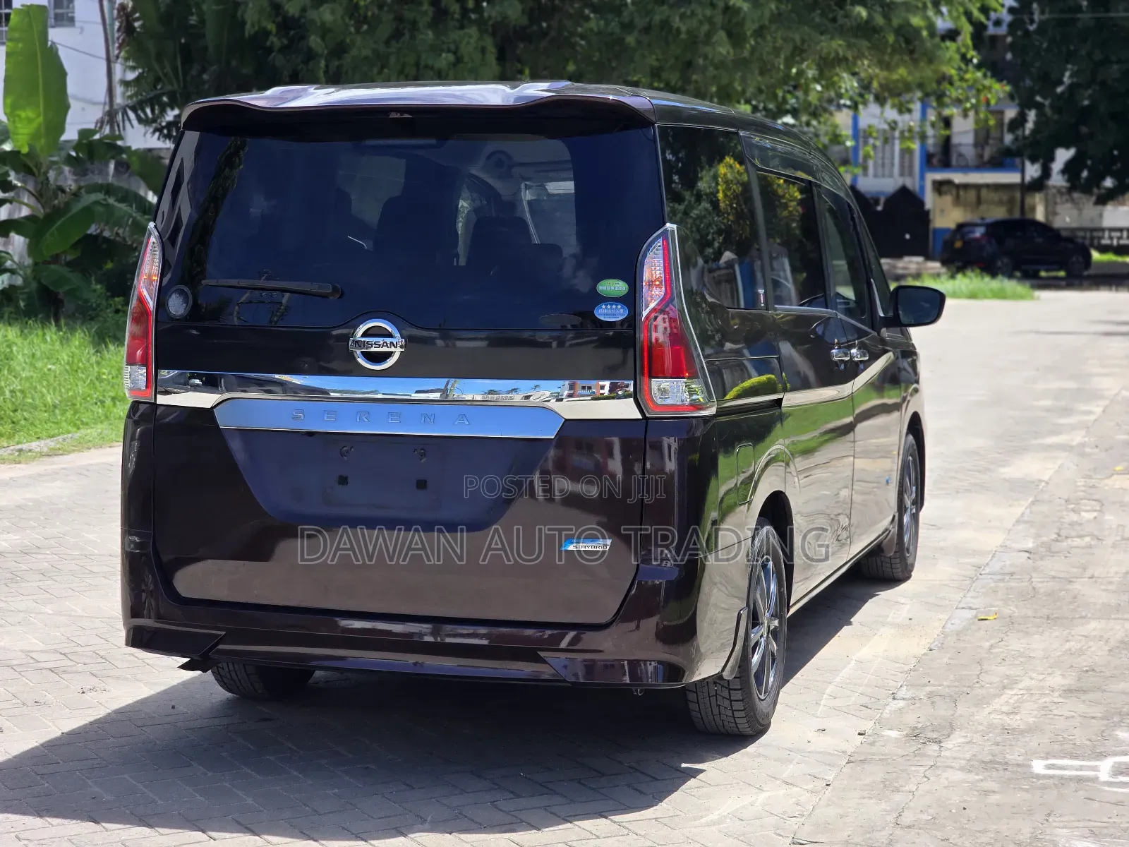 Nissan Serena 2018 Purple