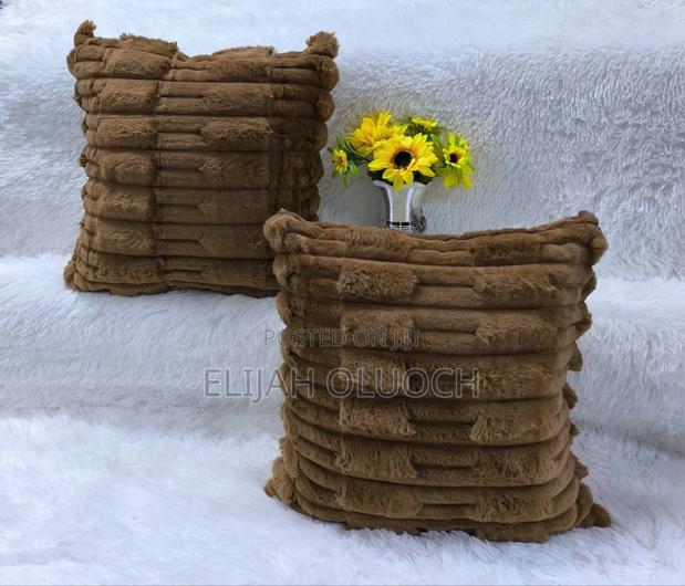 Rabbit Fux Fur Covers 
Brown - thumbnail 2
