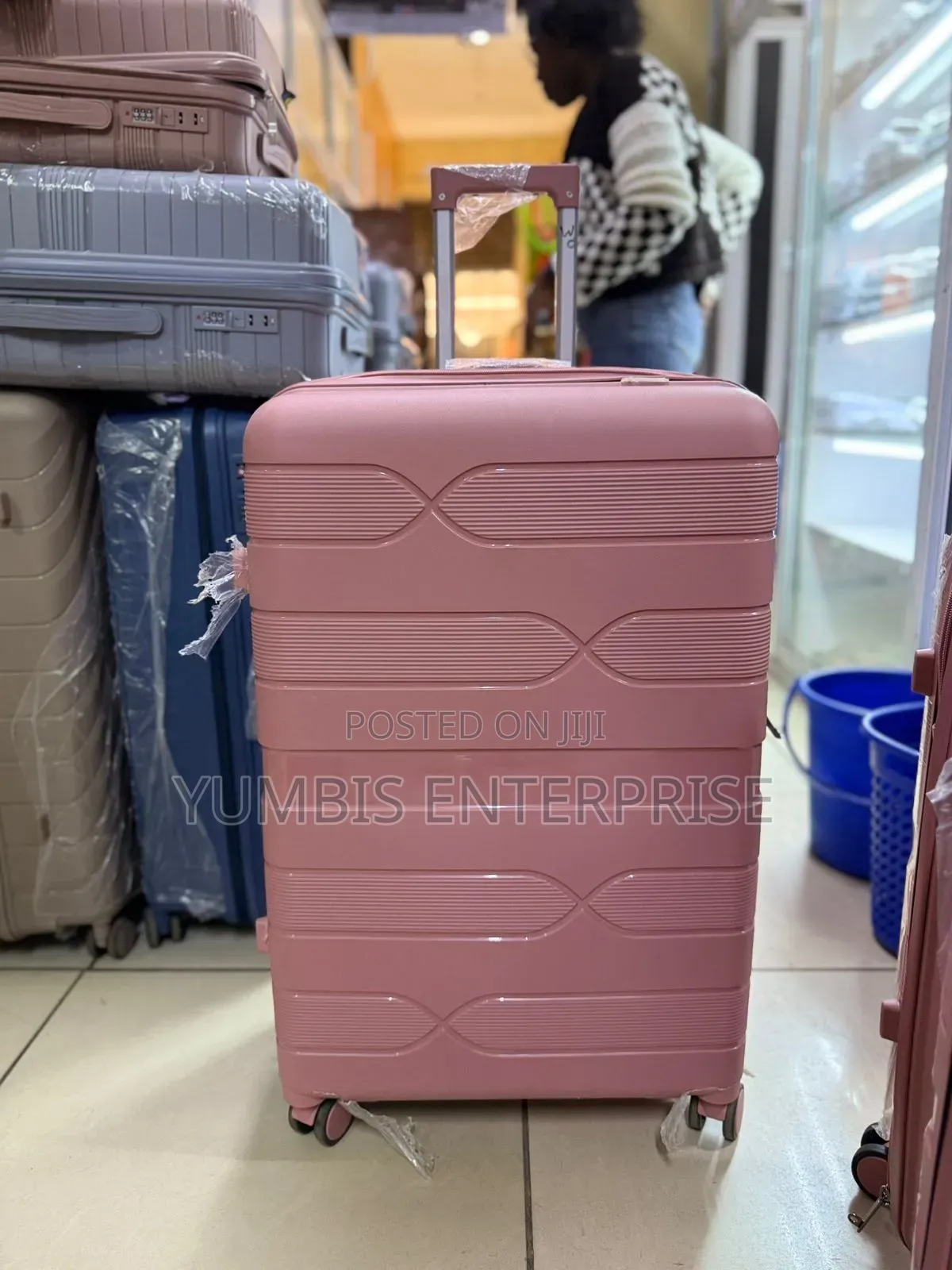 KSH 4500 Rubber Suitcase 1 Large Travelling Luggage Suitcase
