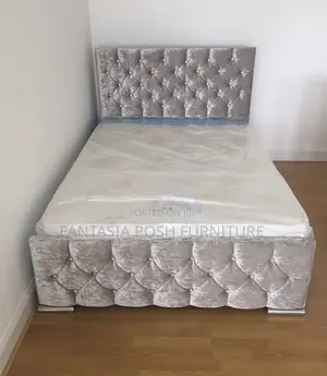4x6 Chester Bed Available on Offer
