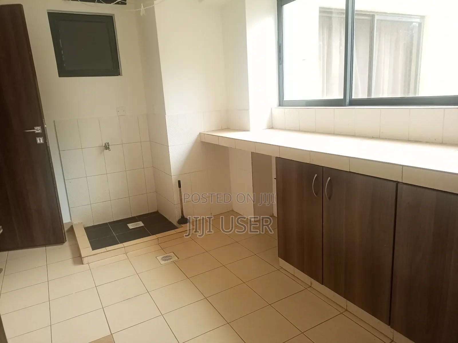 3bdrm Apartment in Parklands for rent