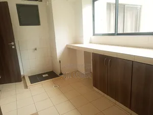 3bdrm Apartment in Parklands for rent