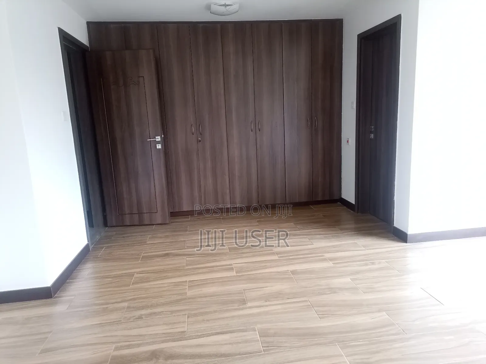 3bdrm Apartment in Parklands for rent
