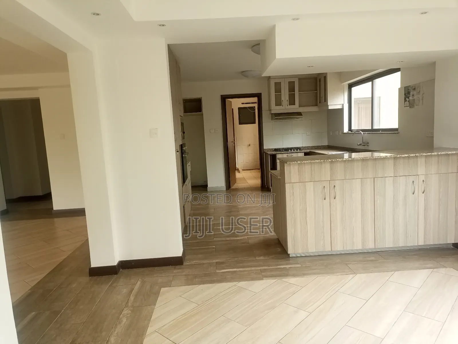 3bdrm Apartment in Parklands for rent