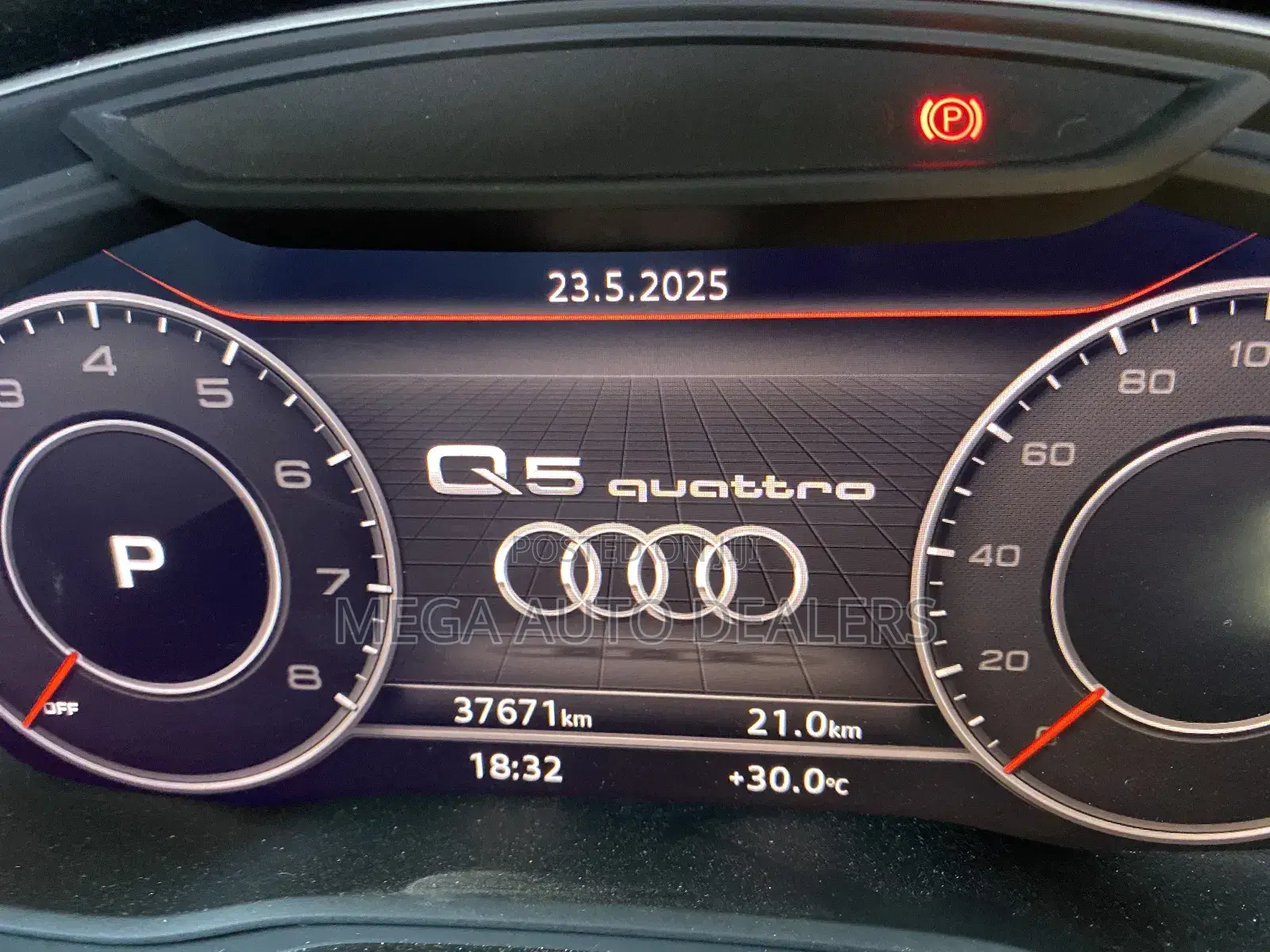 Audi Q5 2018 Silver