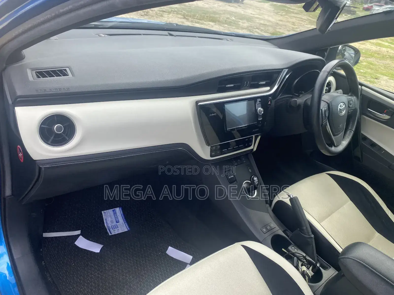 Toyota Auris 2018 Blue