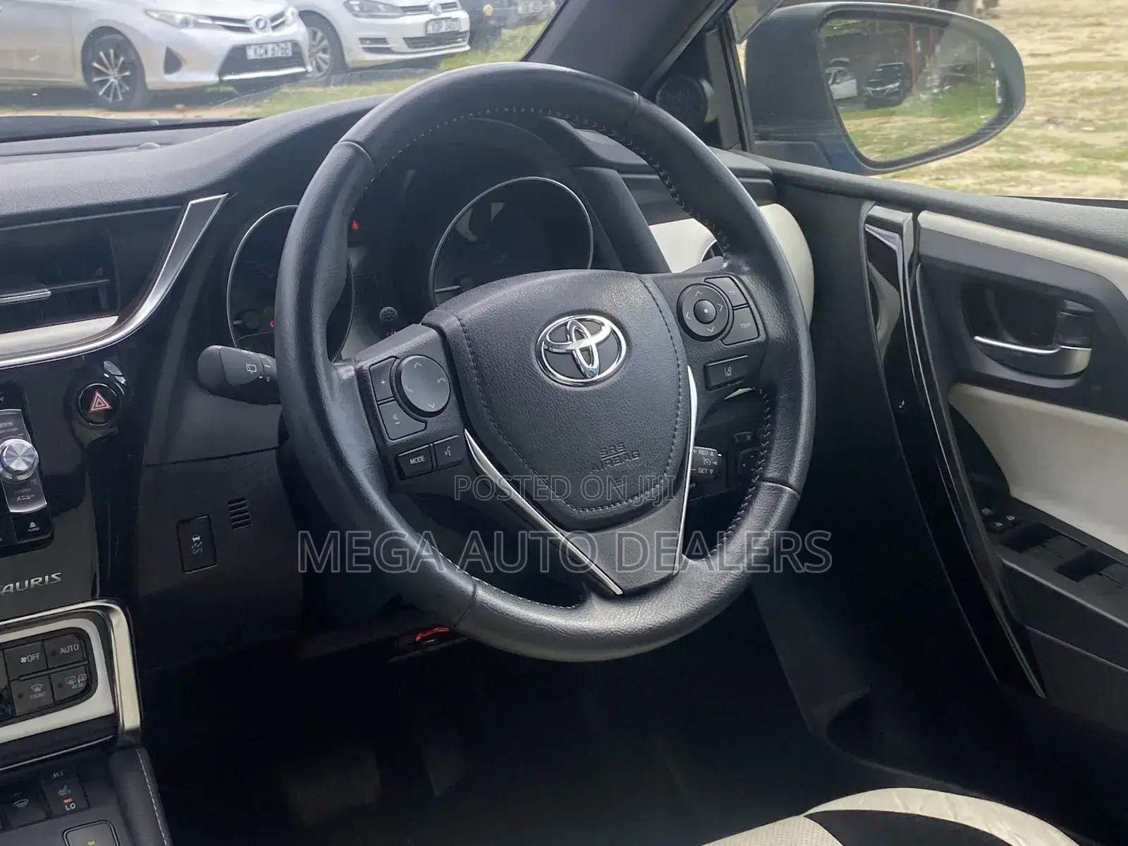 Toyota Auris 2018 Blue
