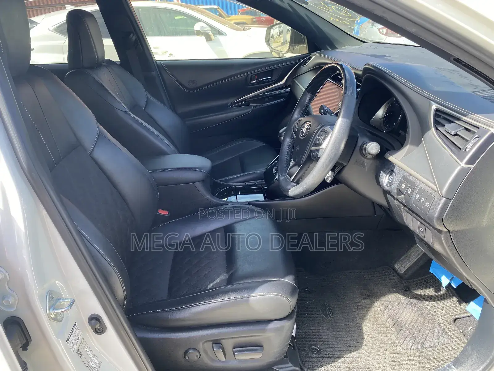 Toyota Harrier 2018 White