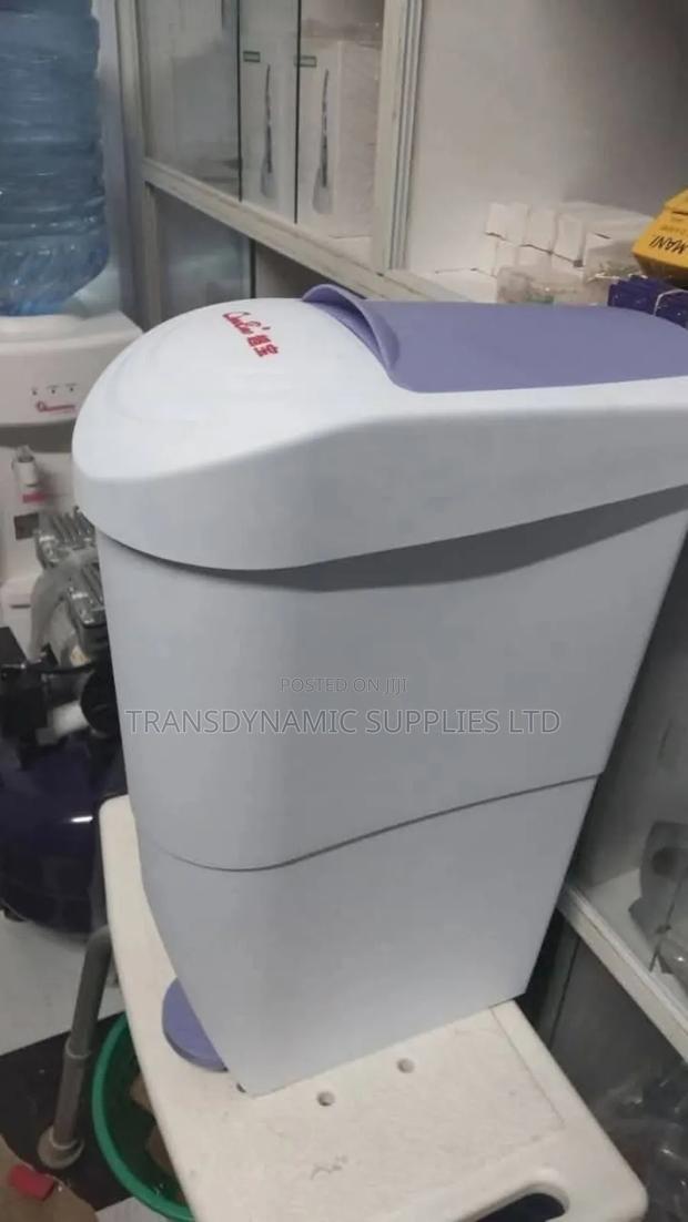 Sanitary Bins - thumbnail 2