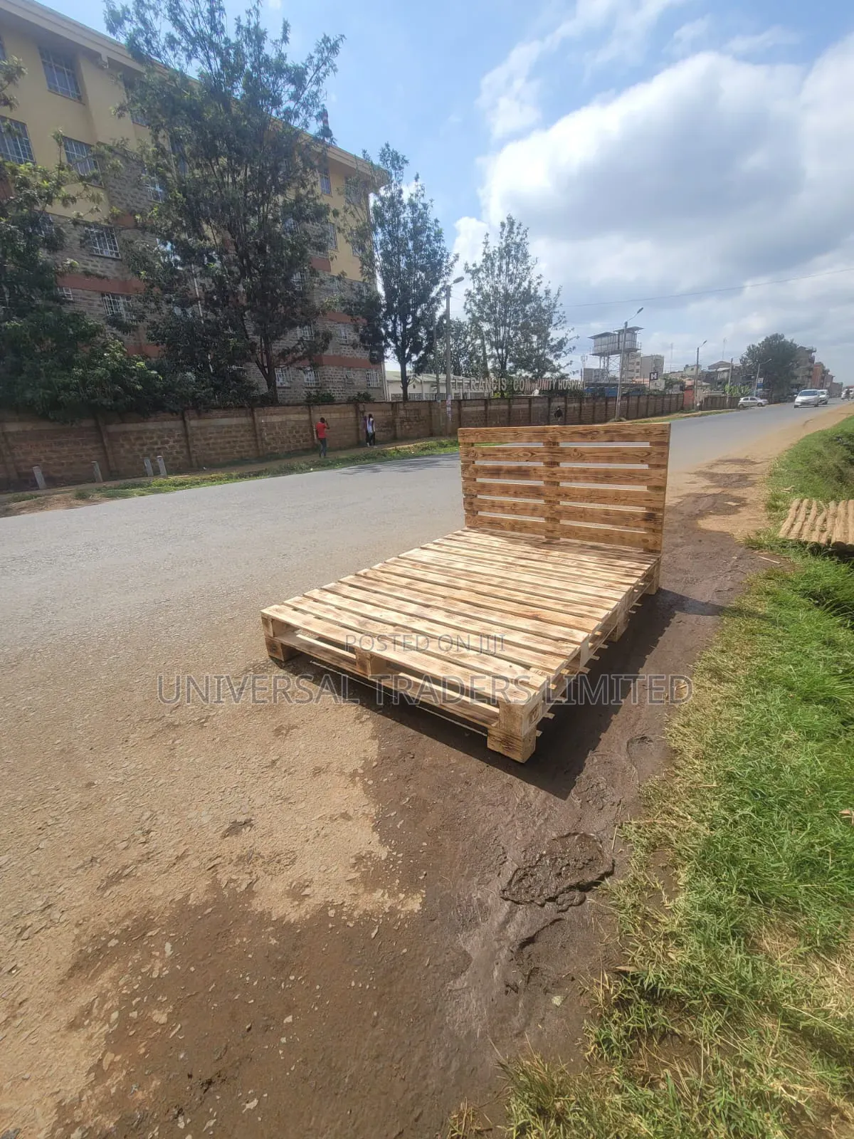 Pallet Bed - On Offer!! 4*6