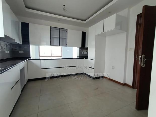 4bdrm Maisonette in Runda for sale - thumbnail 11