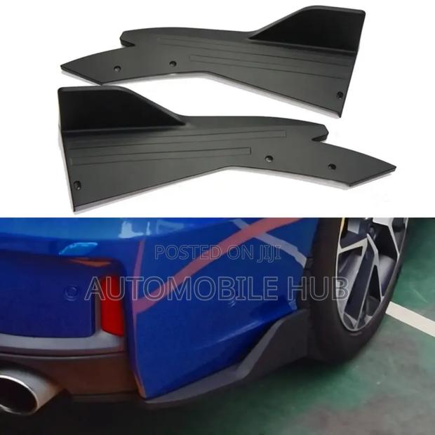 2pcs Car Rear Bumper Diffuser - main view