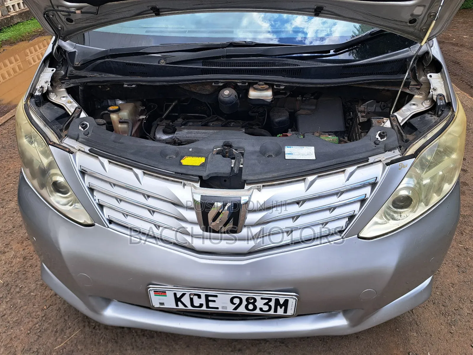 Toyota Alphard 2008 Silver
