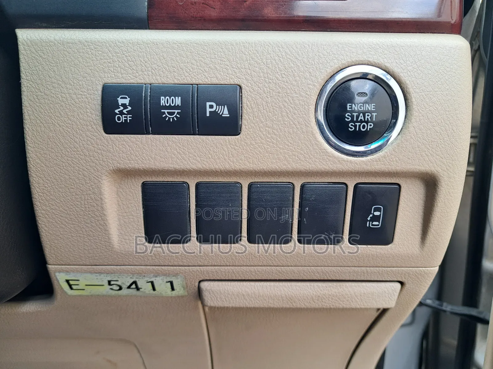 Toyota Alphard 2008 Silver