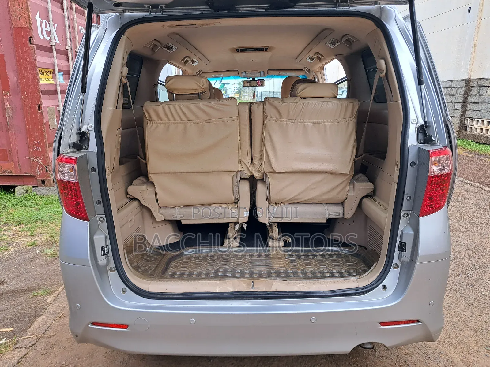 Toyota Alphard 2008 Silver