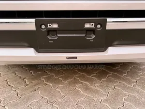 Toyota Land Cruiser 2024 Off white